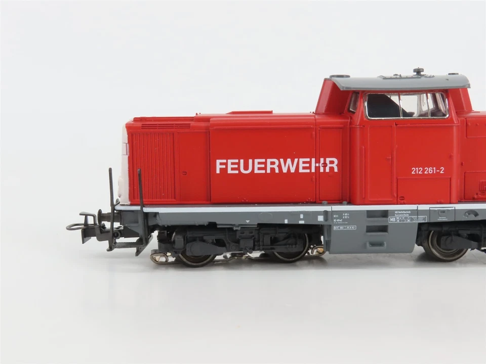 HO 3-Rail AC Marklin 29751 "Fire Department" BR212 Diesel Digital Starter Set - Image 2 of 4