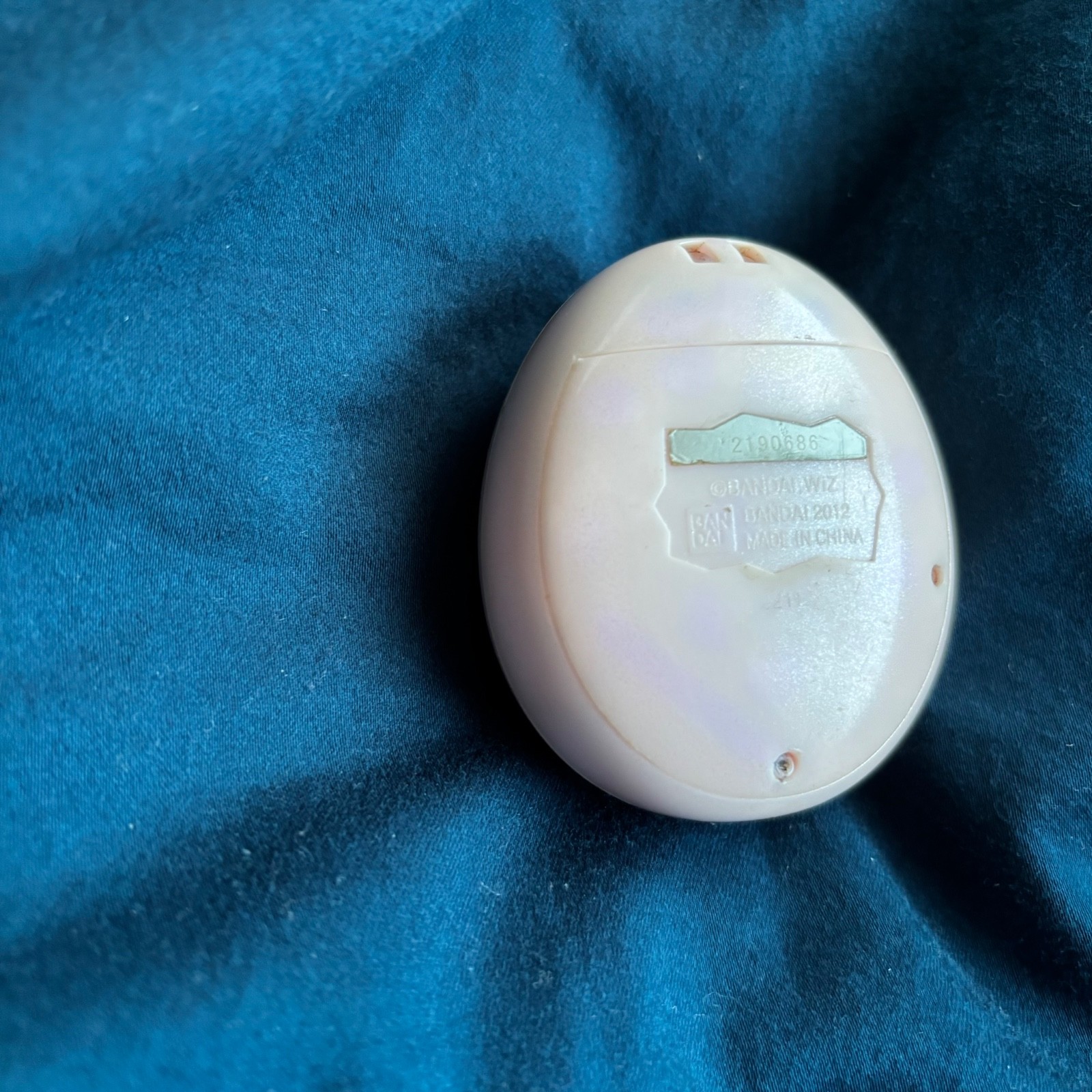 Tamagotchi P's Version Pink Color Tamadeko Pierce Bandai Limited