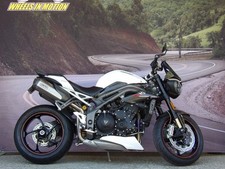 2019 Triumph Speed Triple RS Crystal White Metallic 