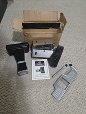 Oszałamiający vintage bakelitowy powiększalnik filmowy 