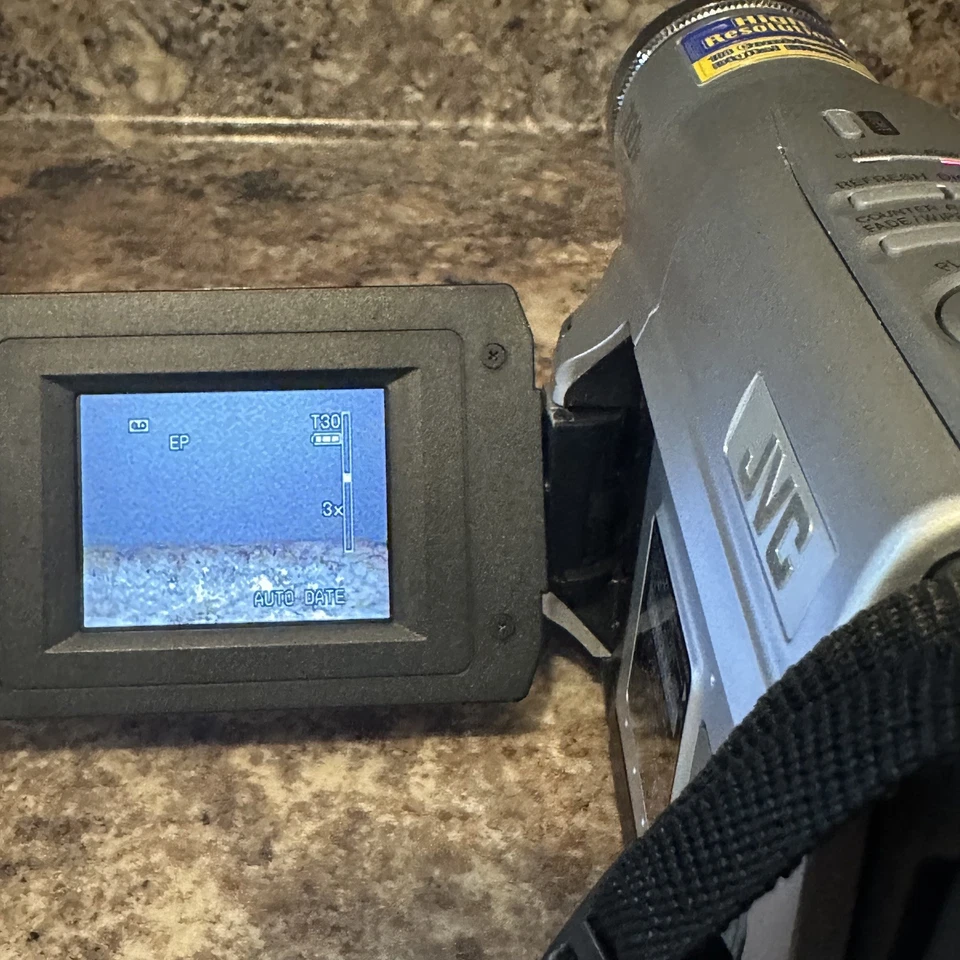 Videocámara compacta JVC GR-SXM260U VHS-C súper VHS PROBADA Foto 4 de 4