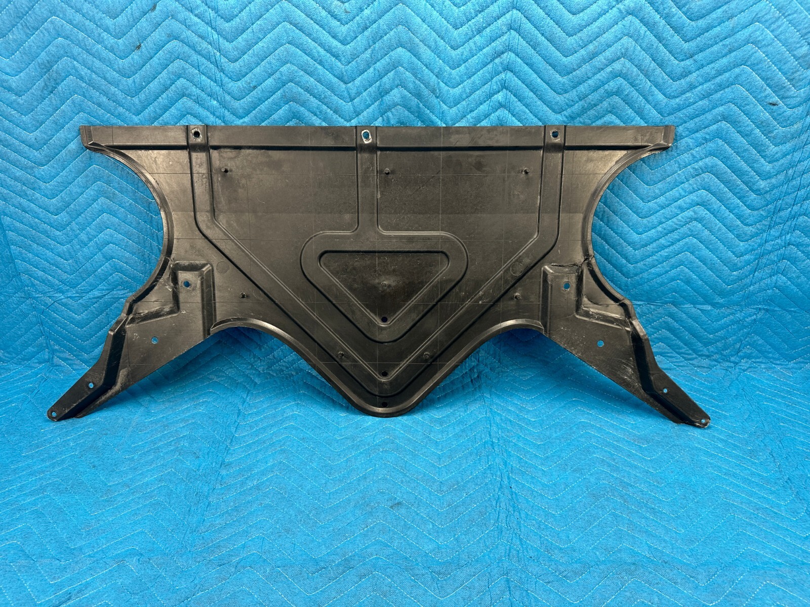Bentley Contin Flying Spur Underbody Cover Middle Shield Panel 29k 2006-2012 OEM
