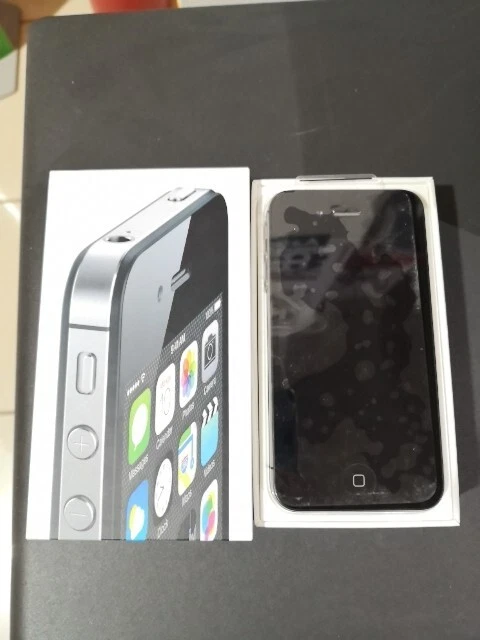 Apple iPhone 4s 8GB Black  Nuovo ORIGINALE Rimanenza di Magazzino - Immagine 2 di 4