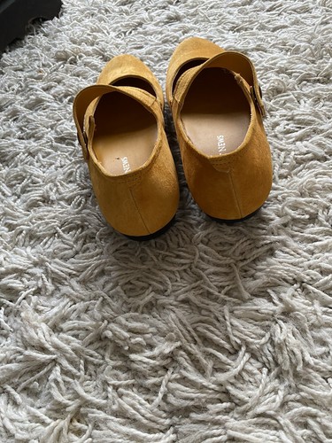 Newport News Mary Jane Shoes Mary Janes Yellow Mustard Suede Leather 8.5 M - Picture 6 of 10