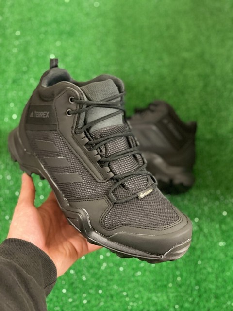 best sneakers for collapsed arches