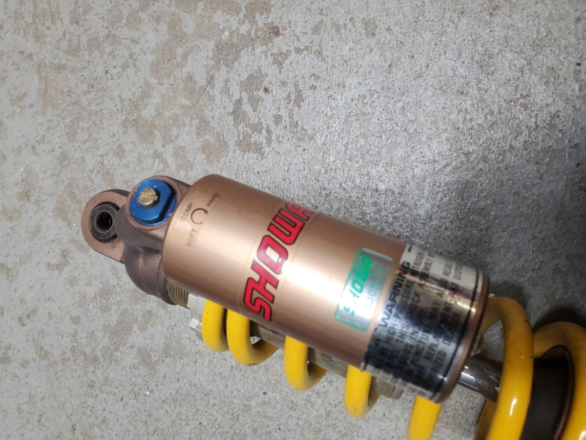 ドゥカティDucati996 リアショック　純正SHOWA 走行3000キロ Ducati 996 OEM Rear Shock | eBay