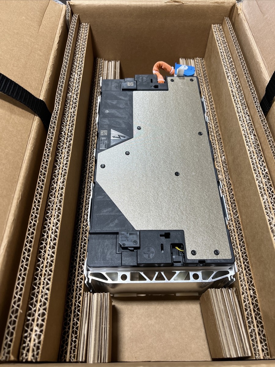 BRAND NEW OEM BMW ELECTRIC BATTERY CELL 530E 330E 740E G30 2017  