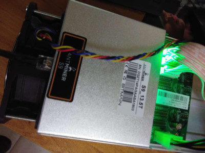 Bitmain Antminer S9 13,5 TH/s Bitcoin Miner ASIC SHA 256 TOP !