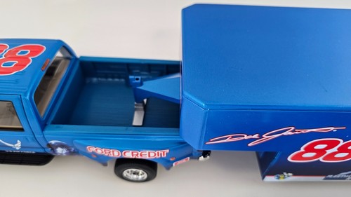 BROOKFIELD 1/24 #88 DALE JARRETT US AIR FORCE TRIBUTE 3 PIECE SET WITH TRAILER - Picture 12 of 15