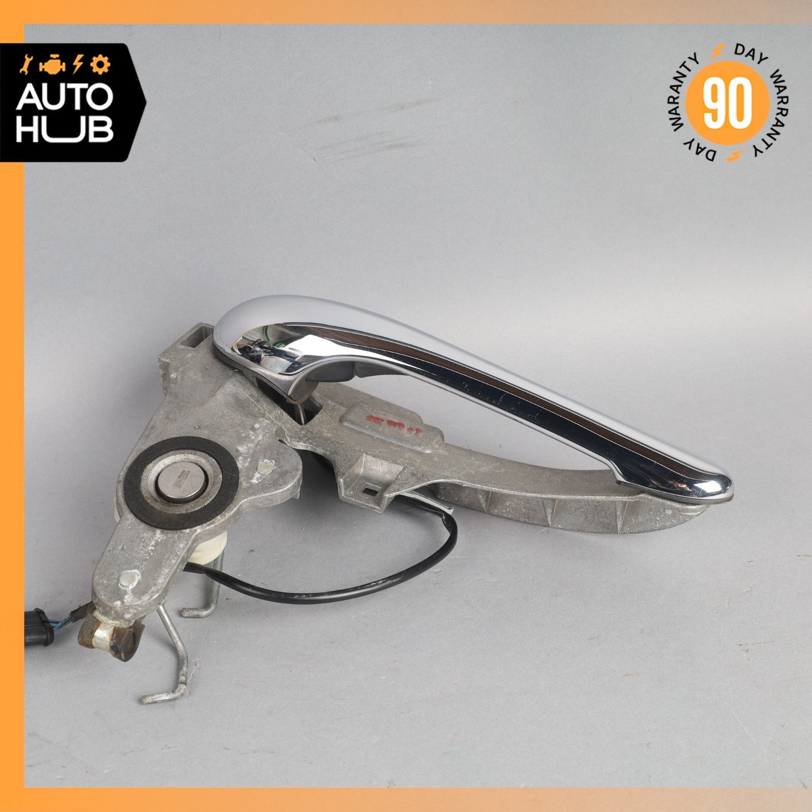 03-13 Maserati Quattroporte M139 Front Right Side Exterior Door Handle OEM 79k