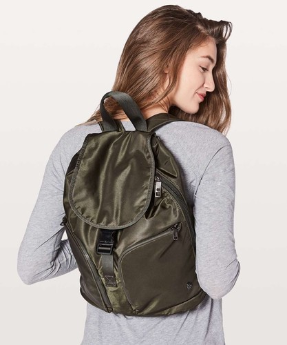 Lululemon Carry Onward Rucksack Laptor Tumbler Bag Army Dark Olive