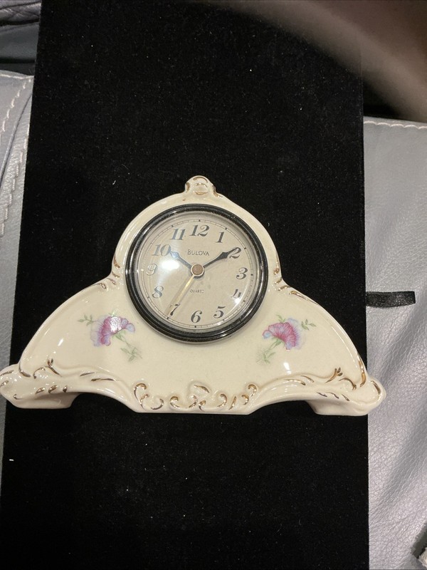 Vintage Bulova Porcelain Mantle Clock With Quartz Movement