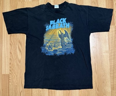 Vintage 2000s Black Sabbath T Shirt Angel Graveyard Heavy Metal Band Tee