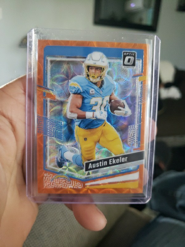 2023  Optic  Austin Ekeler #101 Orange Scope Prizm /79 Chargers 