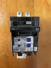 SIEMENS B220AFC 2 pole 20A 120-240V bolt on combination arc fault breaker