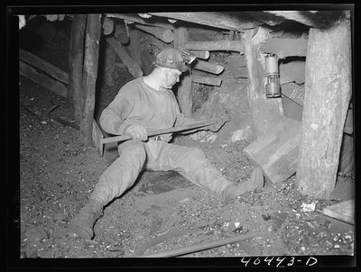 Shenandoah Pennsylvania Joe Gladski Miner Setting Dynamite Maple Hill Mine 1938