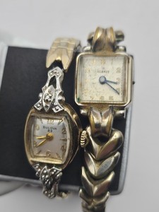 Authentic Vintage Pair Bulova Ladies Wristwatches 1940-50s 10 kt GF Gold Plated 1 Runs