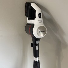 Bosch Unlimited 7 Cordless Vacuum Cleaner, See photos, BCS711PGB. 