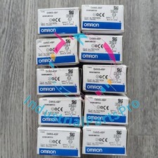 1PC New  Omron  D4NS-4BF  Safety Door Switch D4NS4BF  In Box