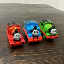 Mattel Thomas Friends Toy Train Lot Thomas Percy James Plastic Engines 2009 16