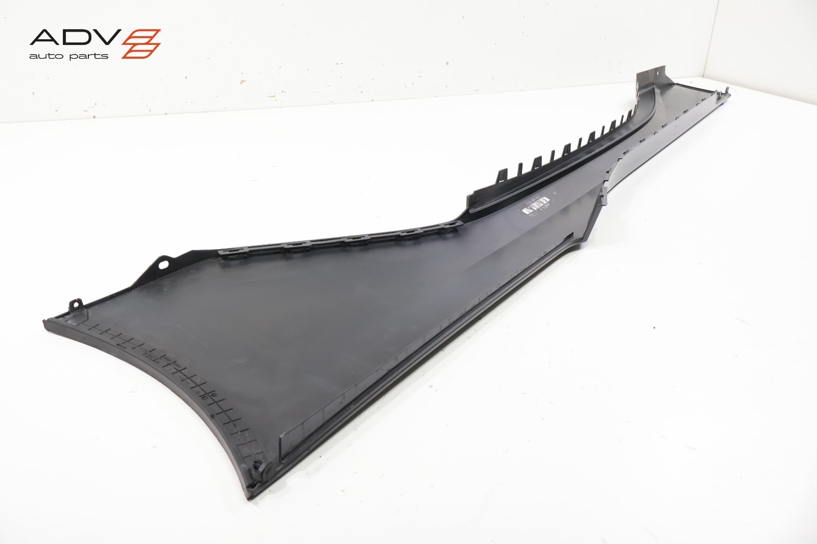 2014 - 2020 BMW i8 I12 RIGHT PASSENGER SIDE SKIRT ROCKER MOLDING PANEL OEM