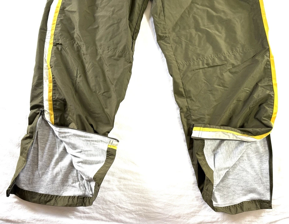 Calça de atletismo Nike verde Y2K masculina L listra branca amarela com zíper tornozelos forrados folgados - Imagem 3 de 4