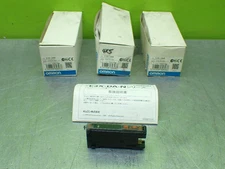OMRON E3X-DA6 PHOTOELECTRIC SWITCHES. LOT OF 3