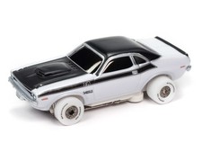 iWheels Auto World SC400 1970 Dodge Challenger Thunderjet HO Scale Slot Car New