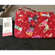 NWT Vera Bradley Holiday Hounds Essential Wristlet