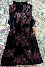 Vintage 90s Whimsigoth Black Velvet Shift Dress Floral Metallic ECI NY medium