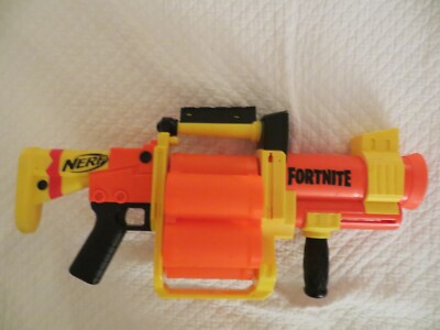 Nerf Fortnite GL Rocket Firing Blaster Bazooka E8910 Grenade
