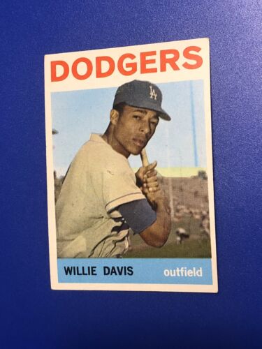 1964 Willie Davis Original Topps Baseball Card Brooklyn Dodgers #68 HOF