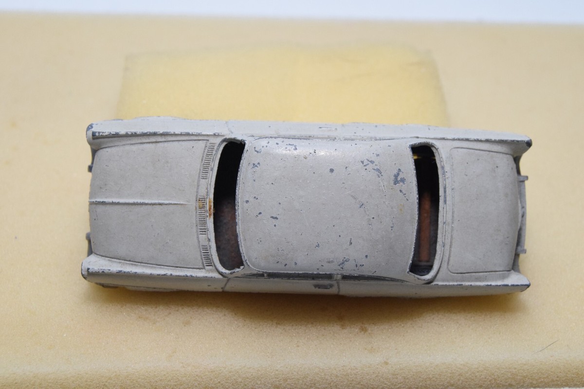 空箱 MARKLIN 8027 FORD TAUNUS 17M フォード タウヌス メルクリン 箱のみ 西ドイツ製 ＊イレ Marklin Ford Taunus 15M