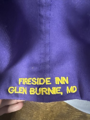Ravens Nest 10 Fireside Inn Glen Burne, MD Flexfit Hat - Afbeelding 2 van 3