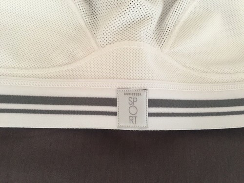 ORIGINAL SCHIESSER SPORT BH MEDIUM IMPACT, WEISS, GRÖSSe 70A *UNGETRAGEN* - Bild 2 von 3