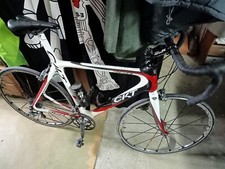 Vélo PRO Cours, haute gamme, grande taille.