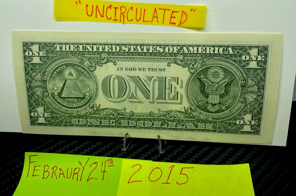 One Dollar Birthday Note February 24 2015. Uncirculated Fancy  Serial Number $1 - Image 3 of 4