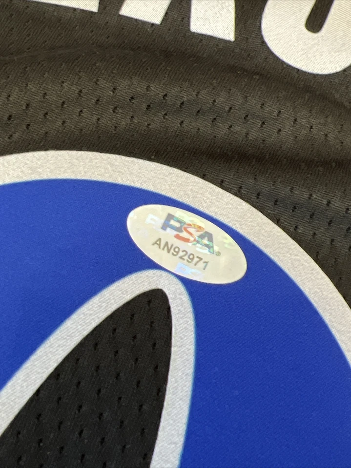 Футболка с автографом Данте Эксум из Dallas Mavericks PSA DNA - Изображение 4 из 4