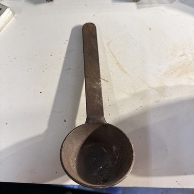 Cast Iron Melting Ladle 18   long 1  dip 