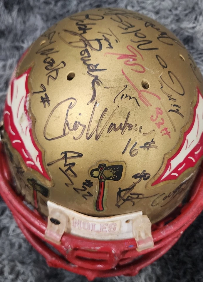 Casco firmado por Florida State Seminoles Bowden Fisher Ward Weinke Dunn FSU Legends Foto 3 de 4