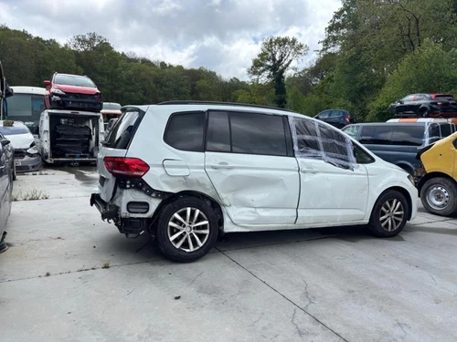 5G6919605A Pantalla Multifuncion para VOLKSWAGEN TOURAN (5T1) Advance BMT 184374 - Imagen 8 de 8