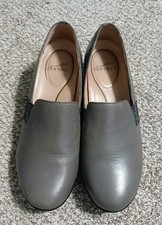 Dansko Jessica Grey Nappa Leather Clog Size 41 EU 10.5 US Floral Detail
