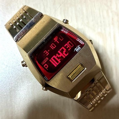 Seiko Alba AKA LED Uhr Hexagon Case Tetra Dial Space Age Style From Japan