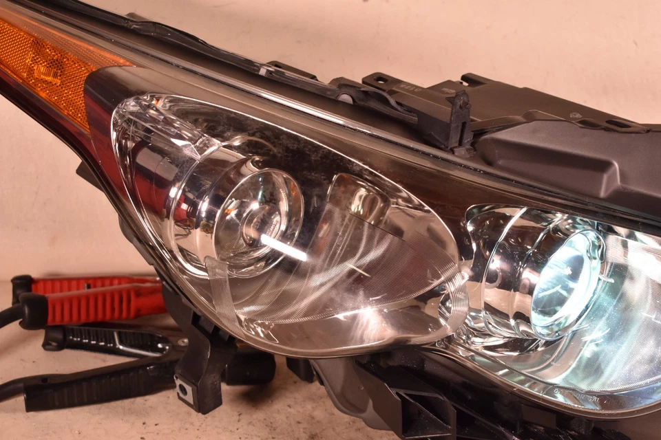 09-17 INFINITI FX35 FX50 FARO LATERAL DERECHO PASAJERO XENÓN LUZ OCULTA OEM Foto 3 de 4