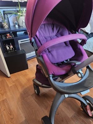 Stokke Xplory Purple Stroller Folding Adjustable Handles Canopy 