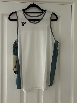 Neu mit Etikett Nike Damen ärmelloses T-Shirt Größe L weiß 98 NYC Marathon ltd edition 