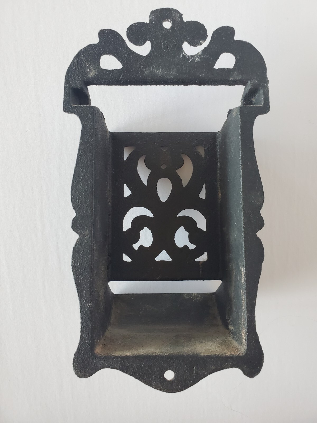 Vintage Wilton Cast Iron Match Stick Tooth Pick Holder Wall Mount Black