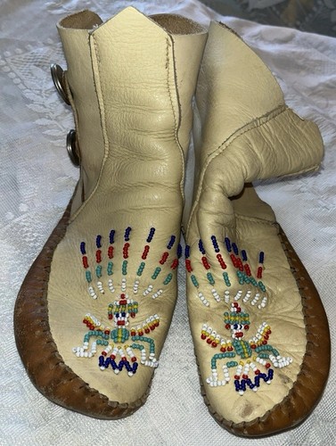 Women’s Size 8 Moccasins Beads Kachina Design High Top Leather Conchos
