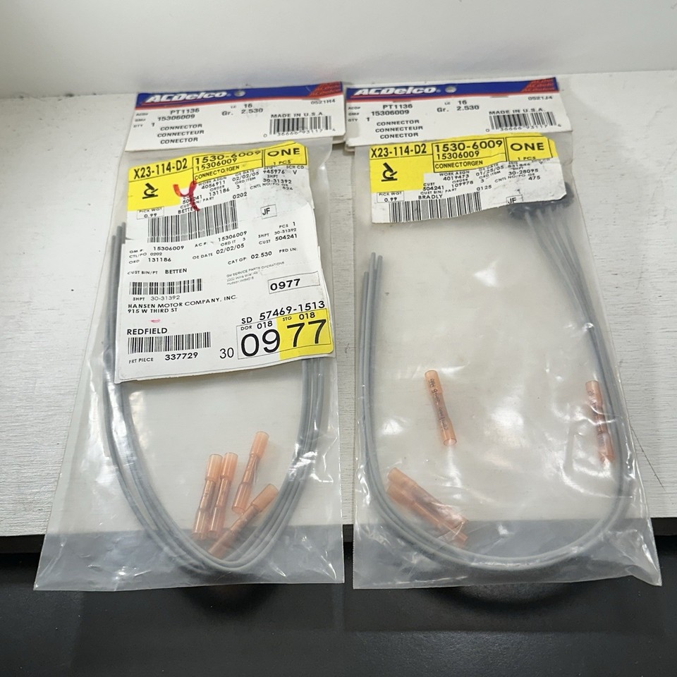 New OEM GM 15306009 1991-2009 Connector, HEADLIGHT WIRING HARNESS 4 Pin ...