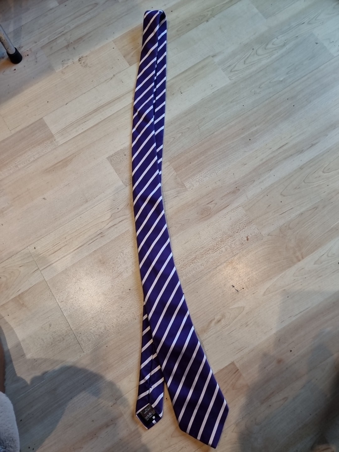 Picture 1 of 4